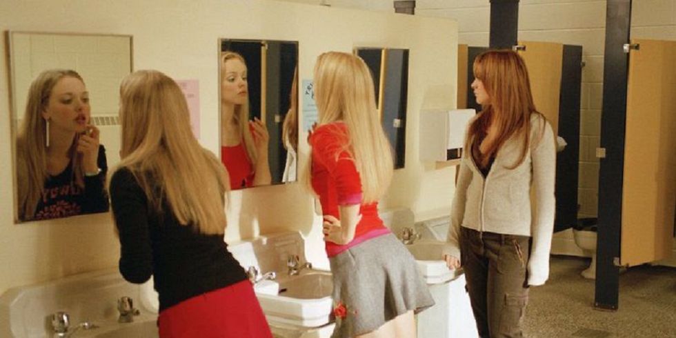 12 Ridiculous Reasons Girls Don T Go To The Bathroom Alone