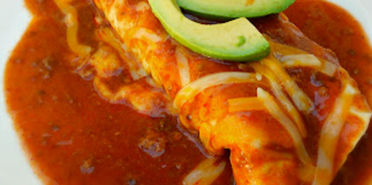 Slow Cooker Chile Colorado Beef Burritos My Recipe Magic