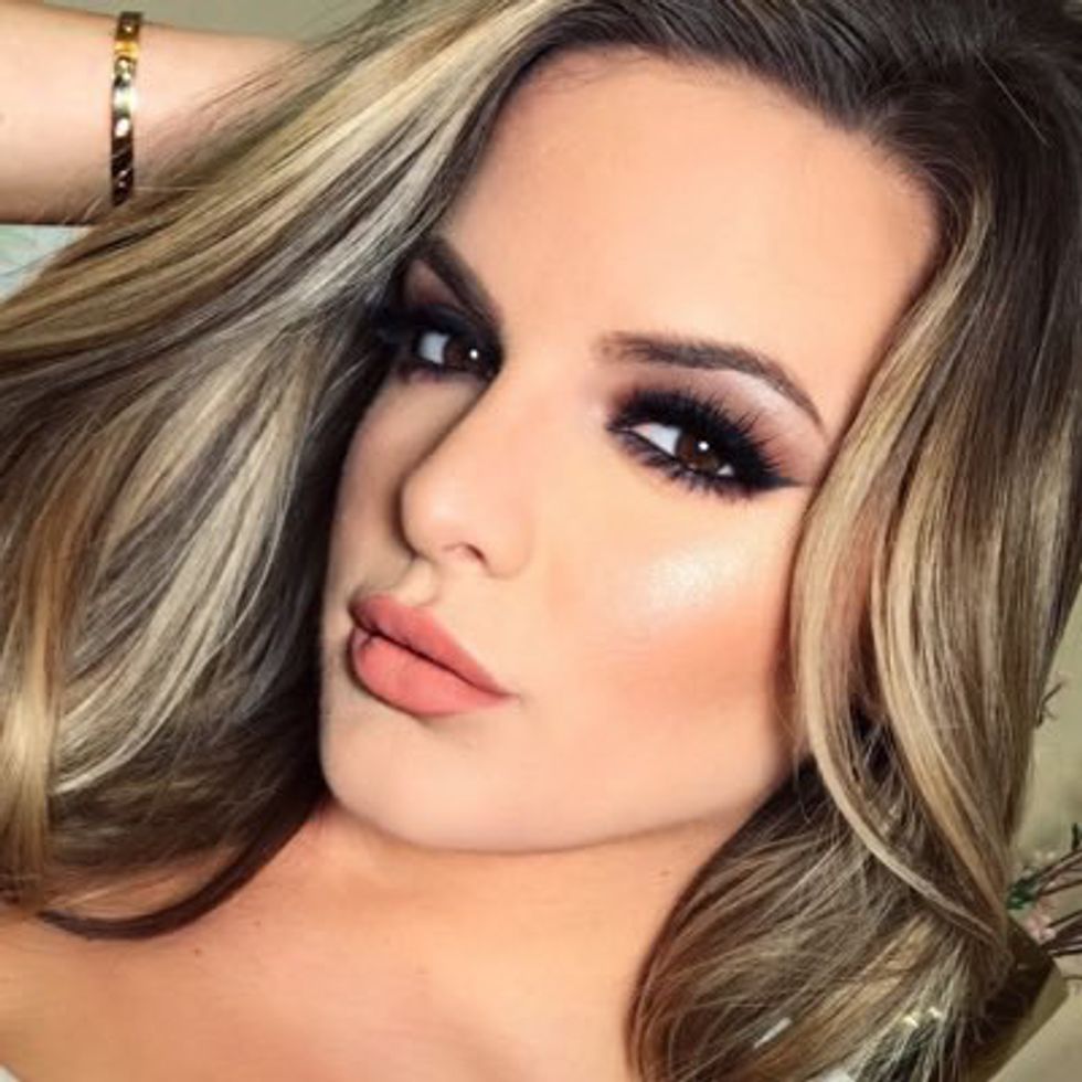 Most Popular Beauty Gurus On YouTube That Will Inspire You