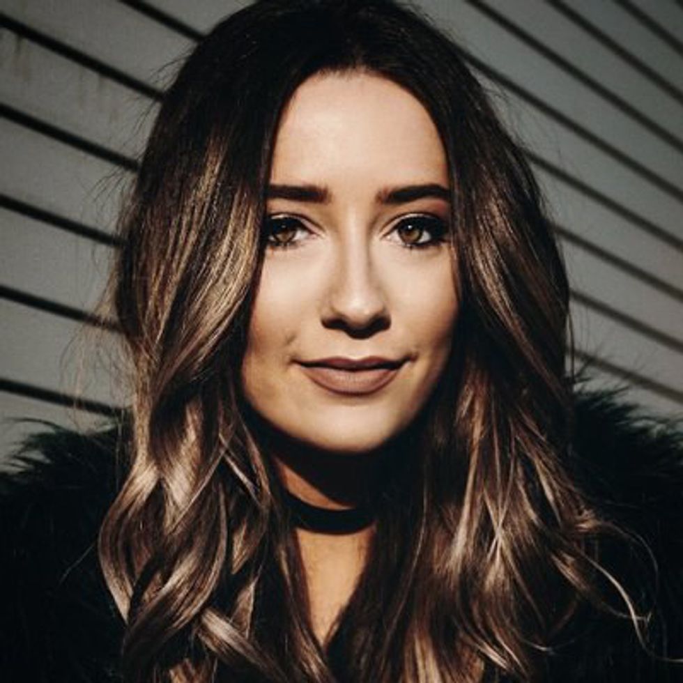 Most Popular Beauty Gurus On YouTube That Will Inspire You