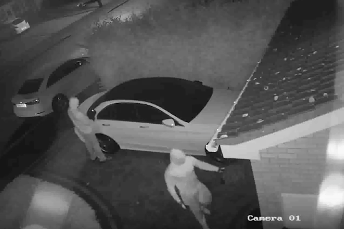 Gone in 60 seconds: Watch how keyless Mercedes was stolen in first recorded 'relay attack'