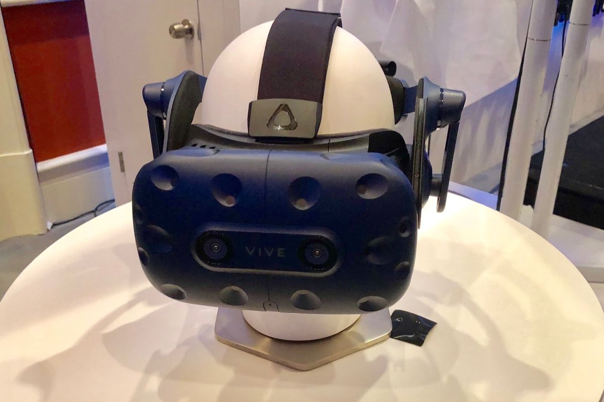 HTC launches Vive Pro for hardcore users