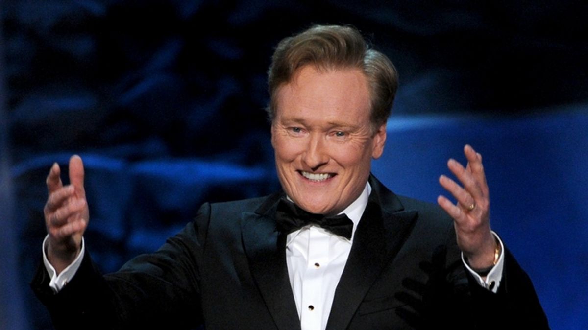 Conan O'Brien Judges Christmas Carolers Like a Judge on 'The Voice'
