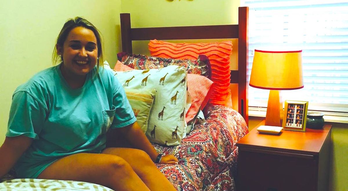 I Asked 12 College Students Their Most Embarrassing Moment As A Freshman