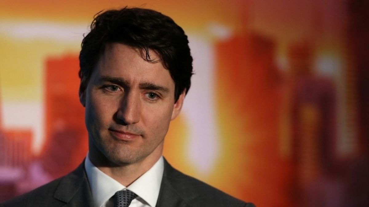 Justin Trudeau's Motorcade Gets Into a Traffic Accident in California Resulting in 3 Injuries