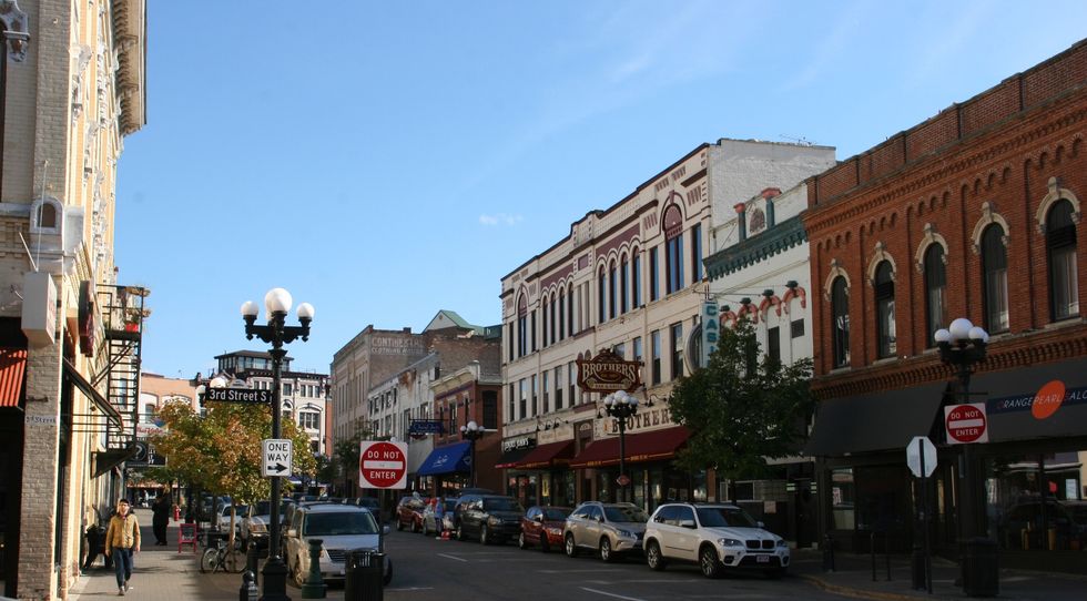 If You Want A College You Can Call Home, Choose UW-La Crosse