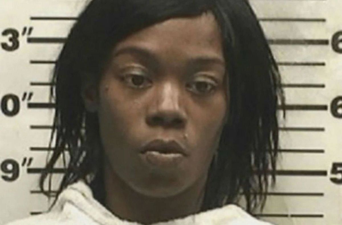 Texas Woman Accused of Robbing Grocery Store Defecates in Police Car in Attempt to Hide Drugs