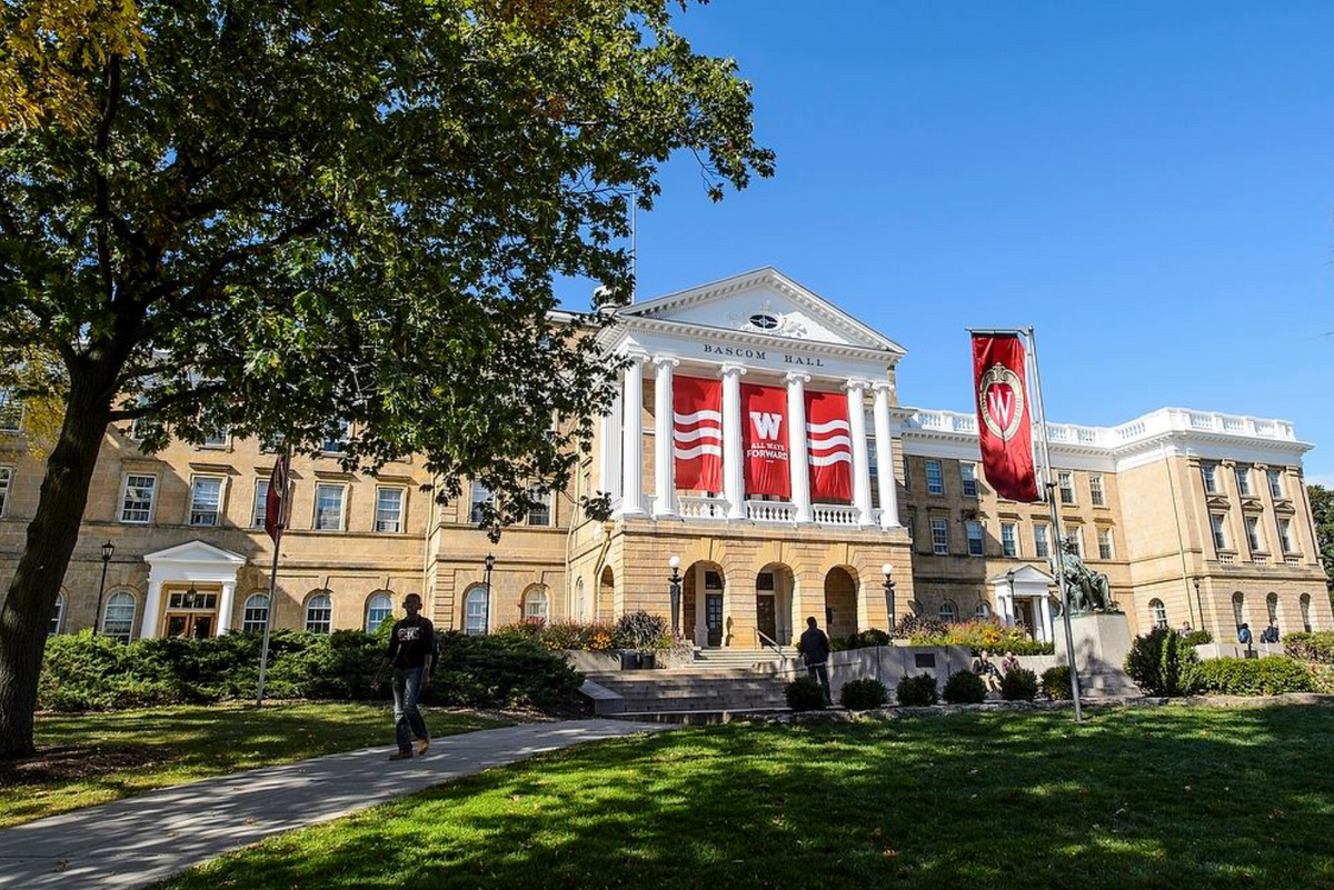 Elisabeth Carell, Here Are 9 Reasons Why You Should Choose The University Of Wisconsin-Madison
