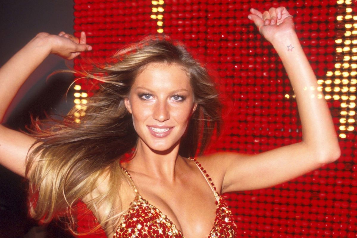 The Book About Being Gisele Bündchen by Gisele Bündchen Is Forthcoming