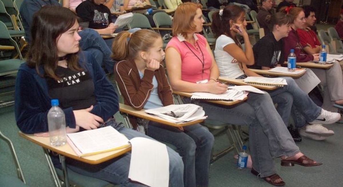 20 Little Things In High School That Get Major Changes In College