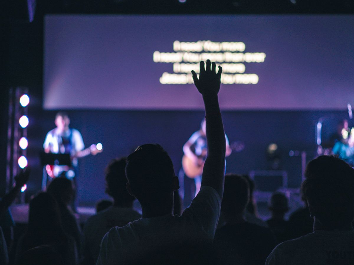 Here Are 15 Immaculate Worship Songs You Should Listen To Daily