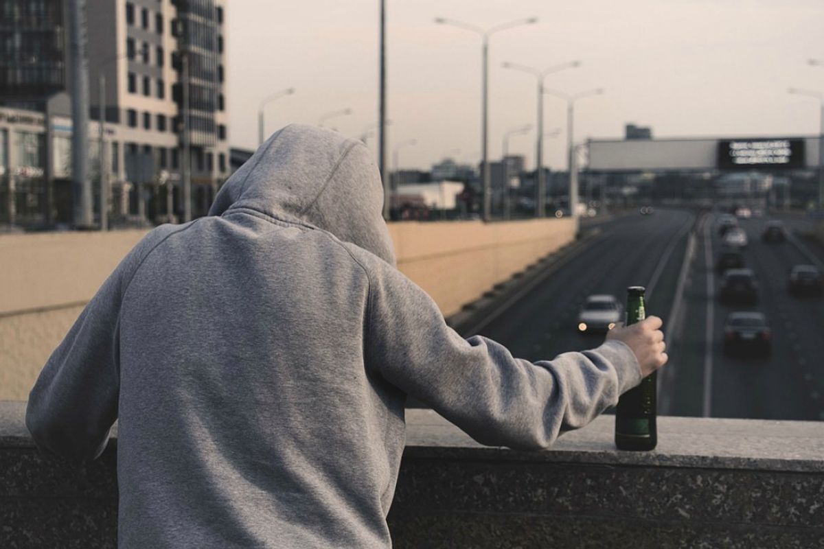 Of Course Drinking Is NOT The Right Way To Deal With Depression