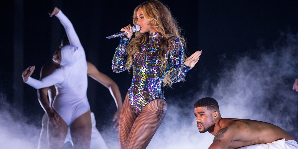 Beyoncé Hires 100 New Dancers a Week Before Coachella