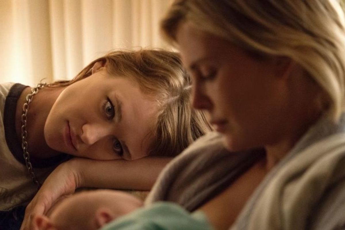 SATURDAY FILM SCHOOL | 'Tully' Is Not Afraid to Make Motherhood Unglamorous
