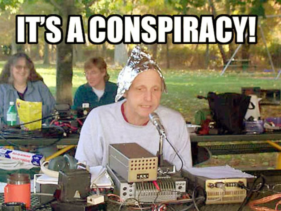 Wingnut Birthers Prove Hillary Clinton's Even More Secret Gay Muslim Than Obama