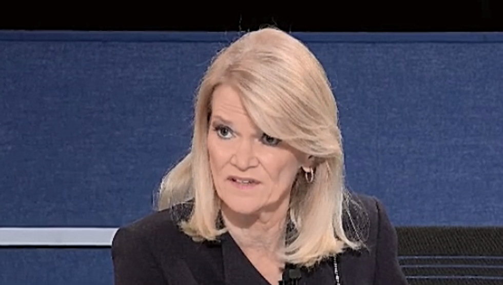Martha Raddatz Yanks Talking Stick From Hillary To 'Splain Donald Trump What 'War' Is