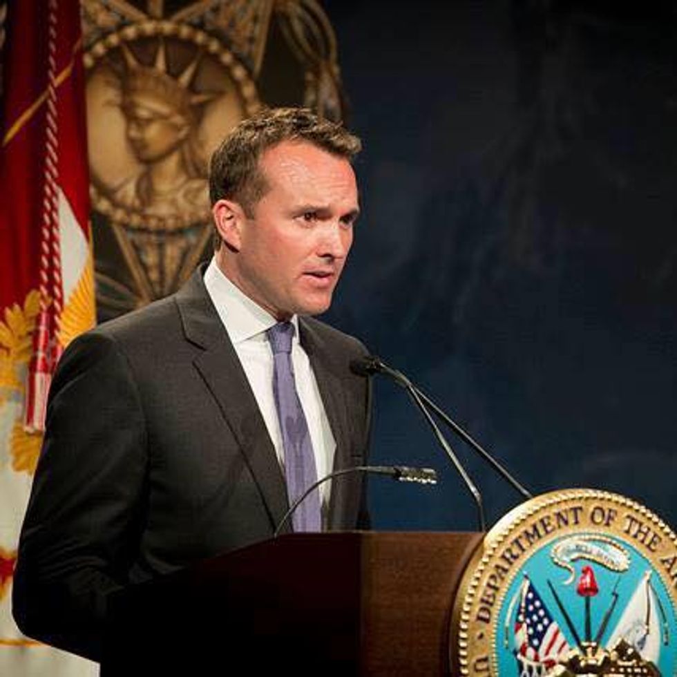 Congress Surrenders U.S. Army To Known Homosexual, Thanks Obama!