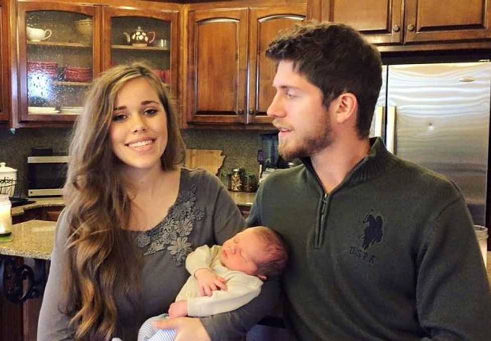 This Week's Duggar Recap Features Heaping Helping Of Squashy Babies And Filthy Cars