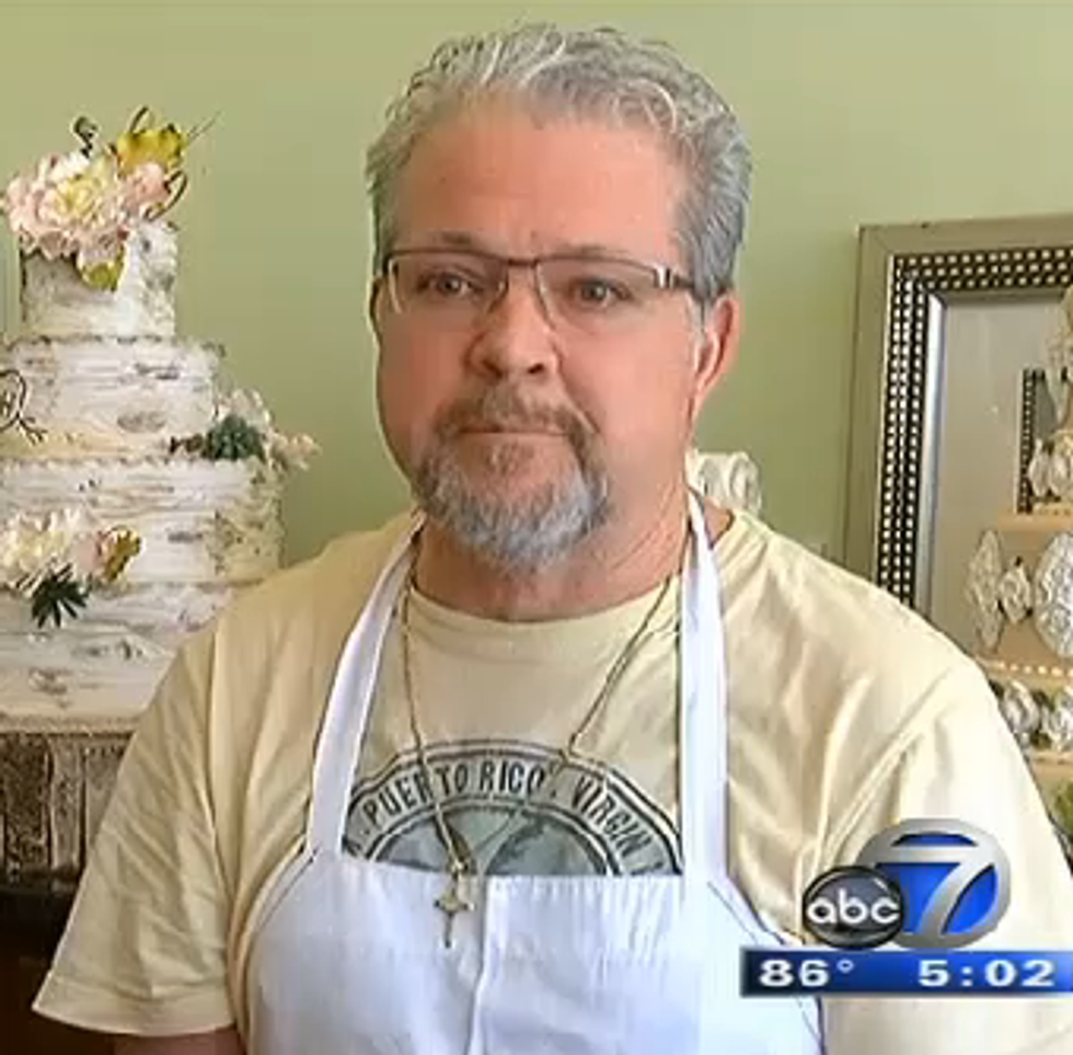 Meet This One Christian Baker Who's NOT A Dick To Gay People!