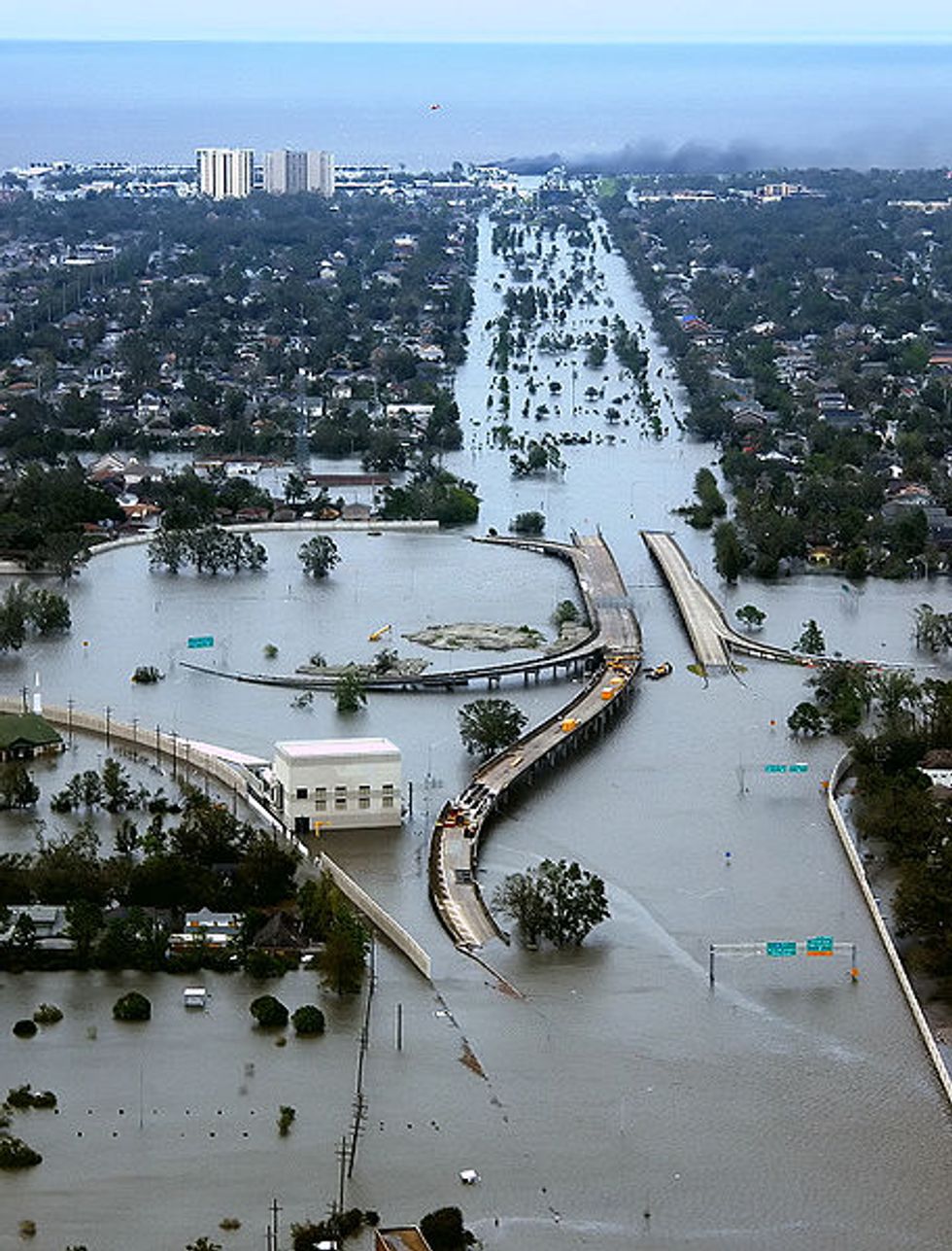 Lady Writer Wishes Hurricane Katrina Would Destroy Chicago, Is That Mean?