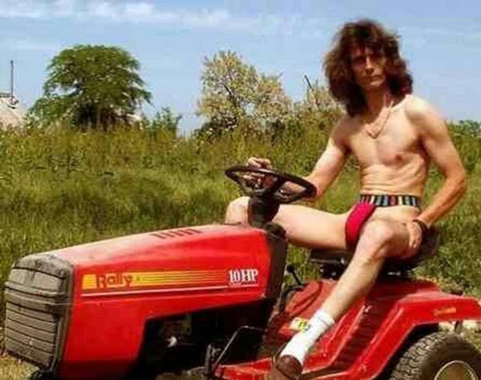 Here Are 9 More Things For Steve King To Gay-Marry After He Divorces His Lawnmower