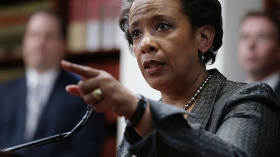 Wingnuts Find Huge Scandal To Forever End Loretta Lynch's Attorney General Dreams