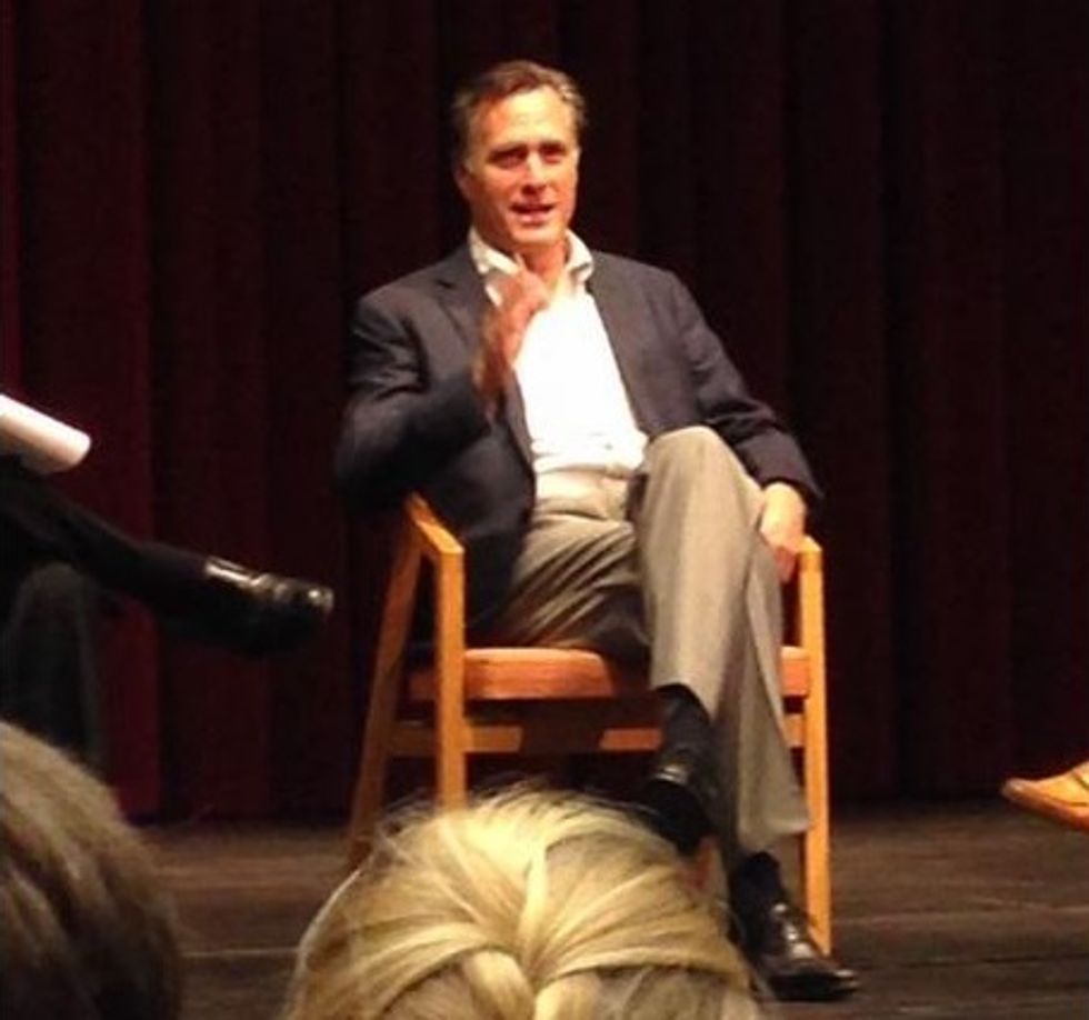 Mitt Romney Meets With Old Campaign Chums For No Special Reason, Why Do You Ask?