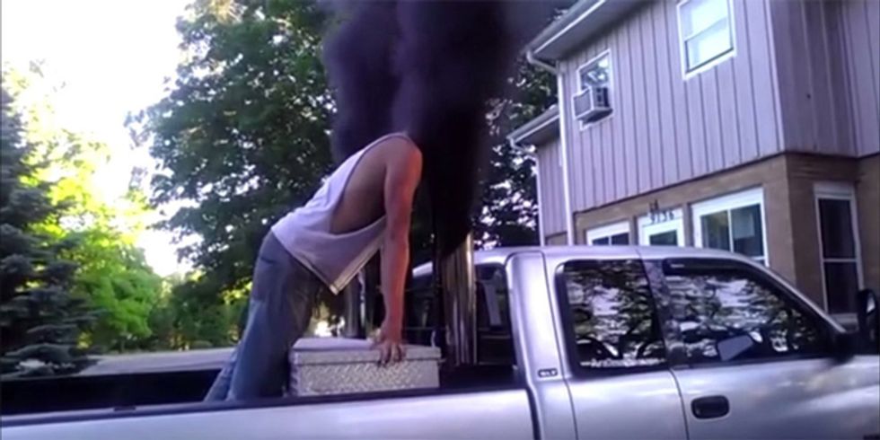 Gas May Be Cheaper, But Congressional Jerk Babies Refuse To Pay For Roads