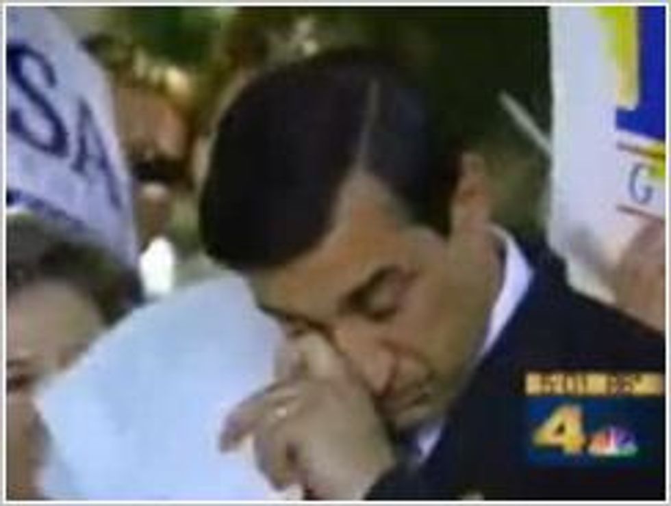 Crybaby Car Robber/Firebug Darrell Issa: Obama Administration 'Most Corrupt In History'