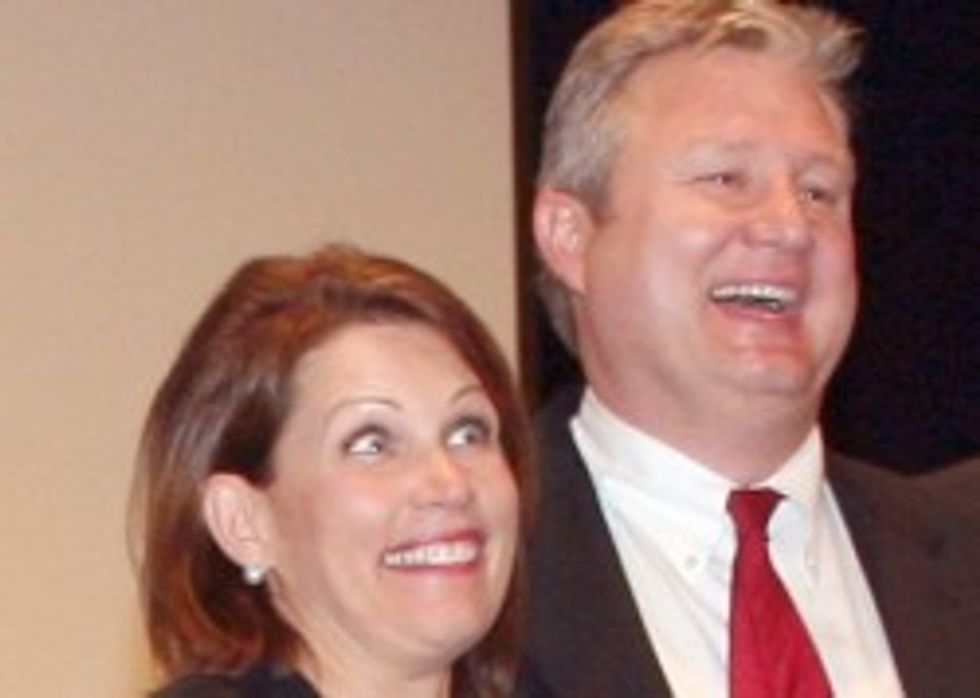 Michele Bachmann's New Hampshire Staff All Fleeing Like Hell
