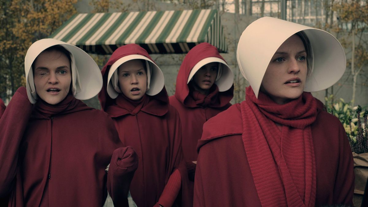 3 Reasons To Be Stoked About the 'Handmaid's Tale' Season 2
