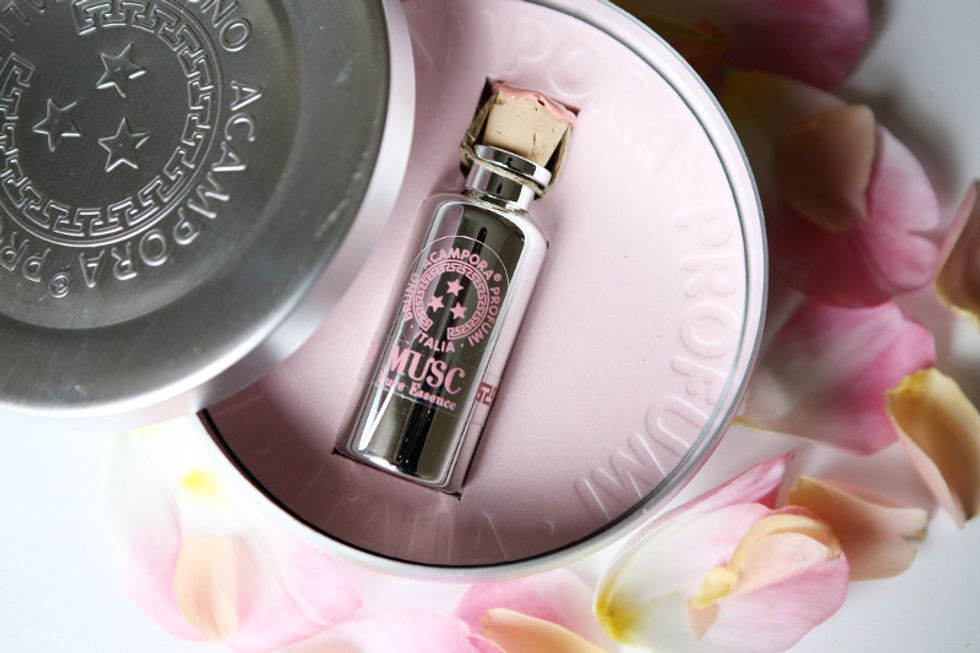 Freebie Fridays | The Best Fragrance Bargains This Summer