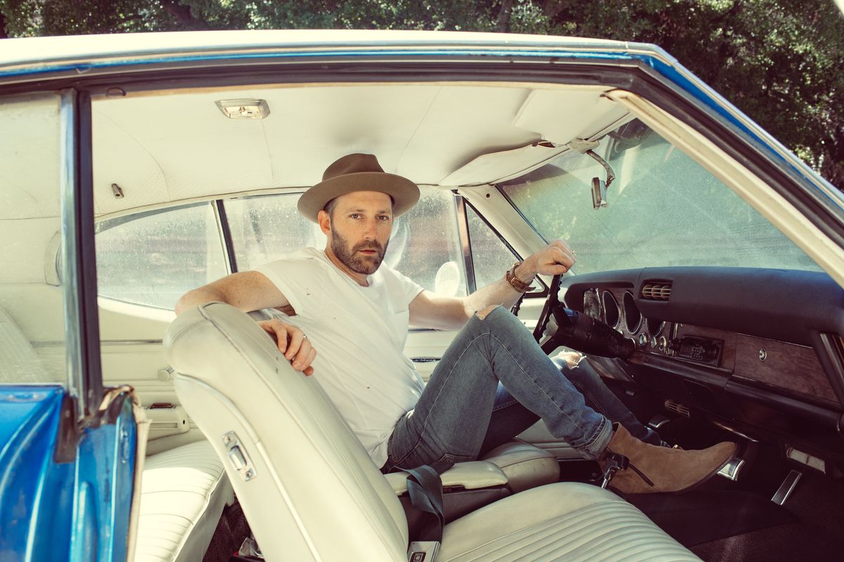 INTERVIEW | Mat Kearney Showcases Stylistic Rebirth with 'CRAZYTALK'