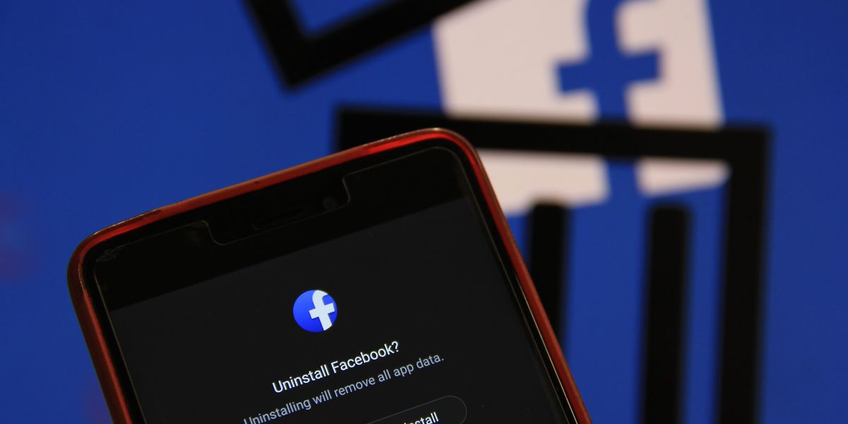 Facebook's Suggested Friends Feature Accused Of Connecting Extremist Groups