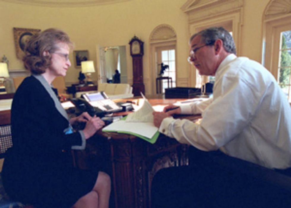 LOOK, It's One Photo Where George Bush Has His Coat Off