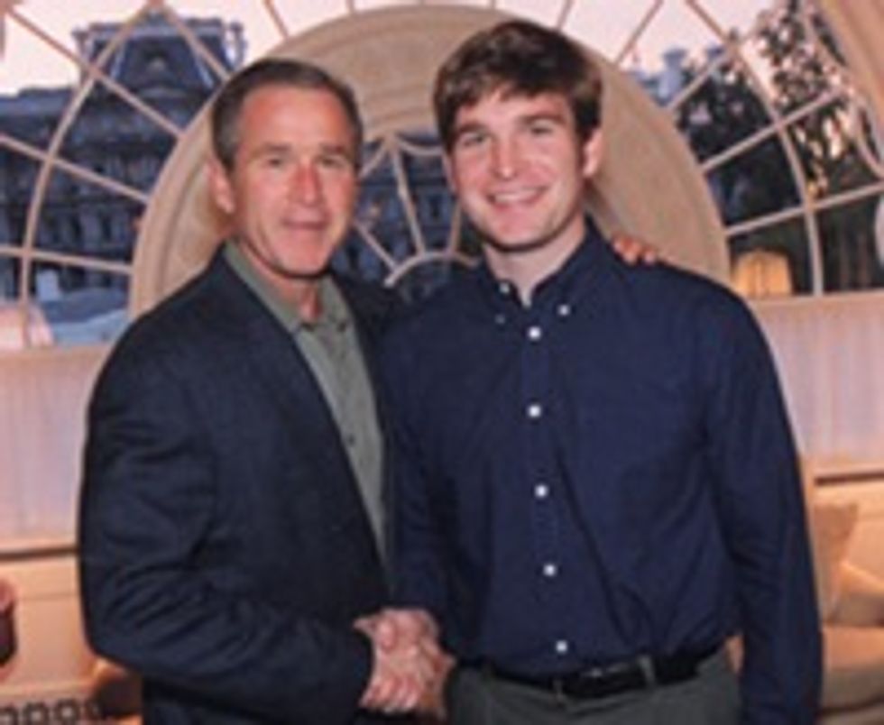 Pleasant Young Gay In Anguish Over Dinners At White House