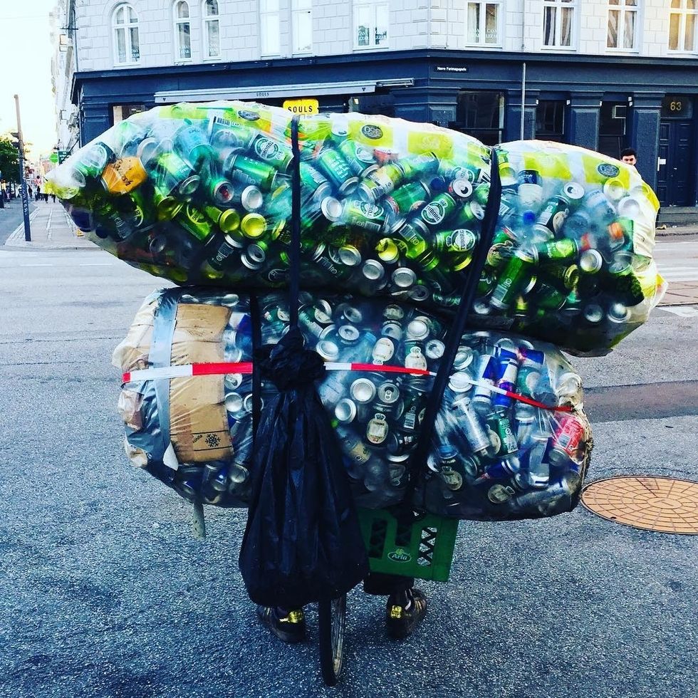 Do you recycle? it's easy to do your part in making the world a better place