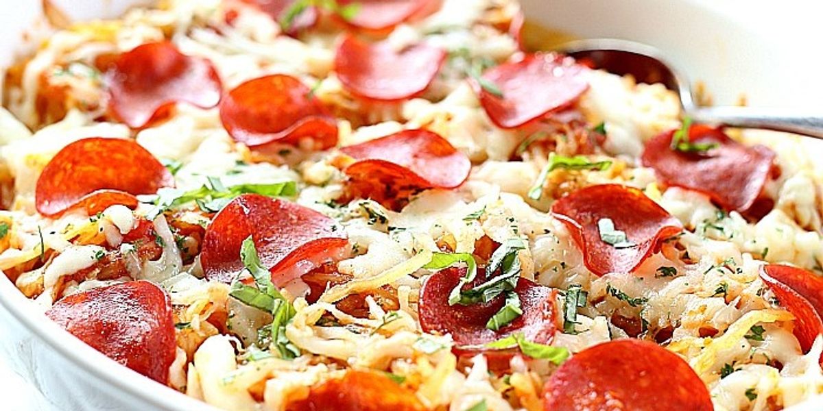 4INGREDIENT BAKED SPAGHETTI SQUASH PEPPERONI PIZZA CASSEROLE My