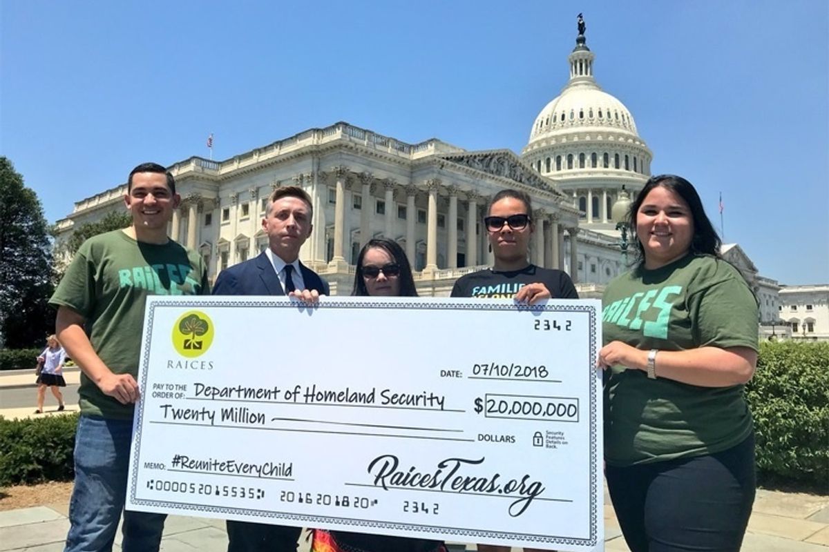 RAICES Offers Donald Trump Big Bucks To Let The Migrant Mamas Go