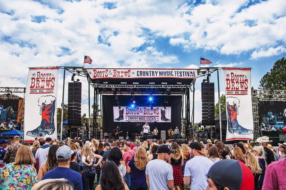 52 Country Song Lyric Captions For Instagram