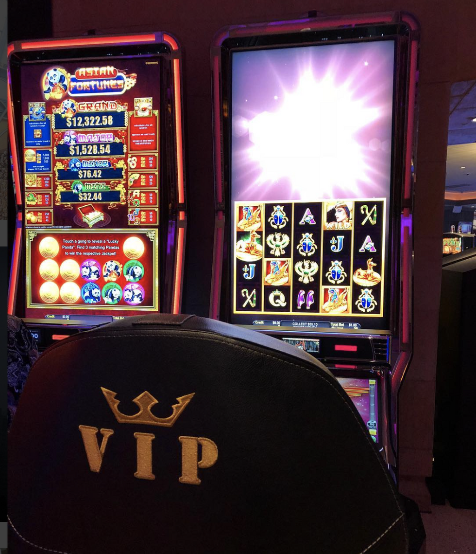 https://www.instagram.com/p/BlqkORqAiKC/?tagged=casino
