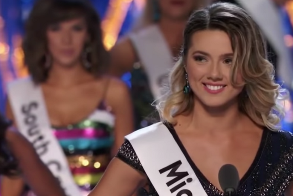 On Miss America, Emily Sioma Used Her 10-Second Intro To Call Out The Flint Water Crisis And People Loved It