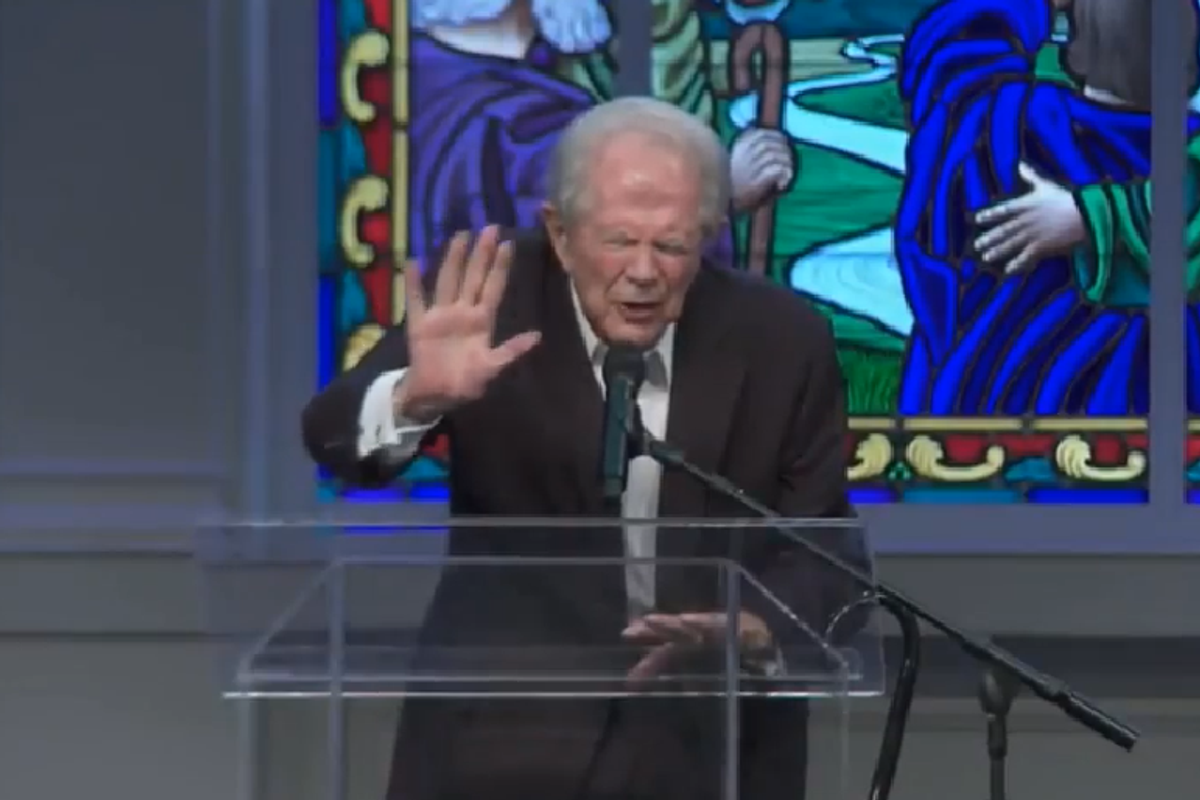 Pat Robertson Beat Up Hurricane Florence With His Bible And Now It Is Dead