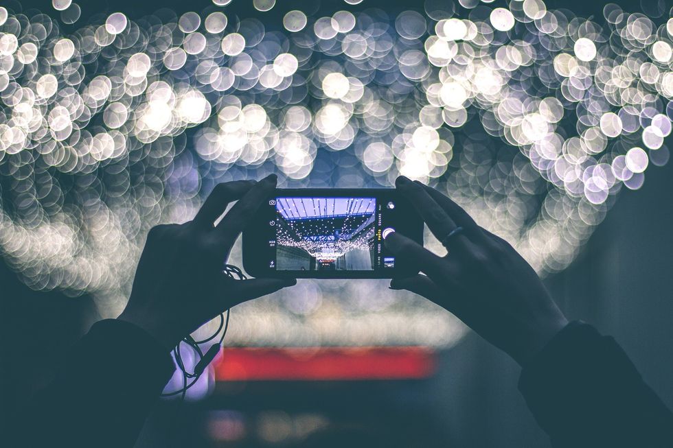 14 Tips on How to Take the Perfect  Picture With Your Smartphone