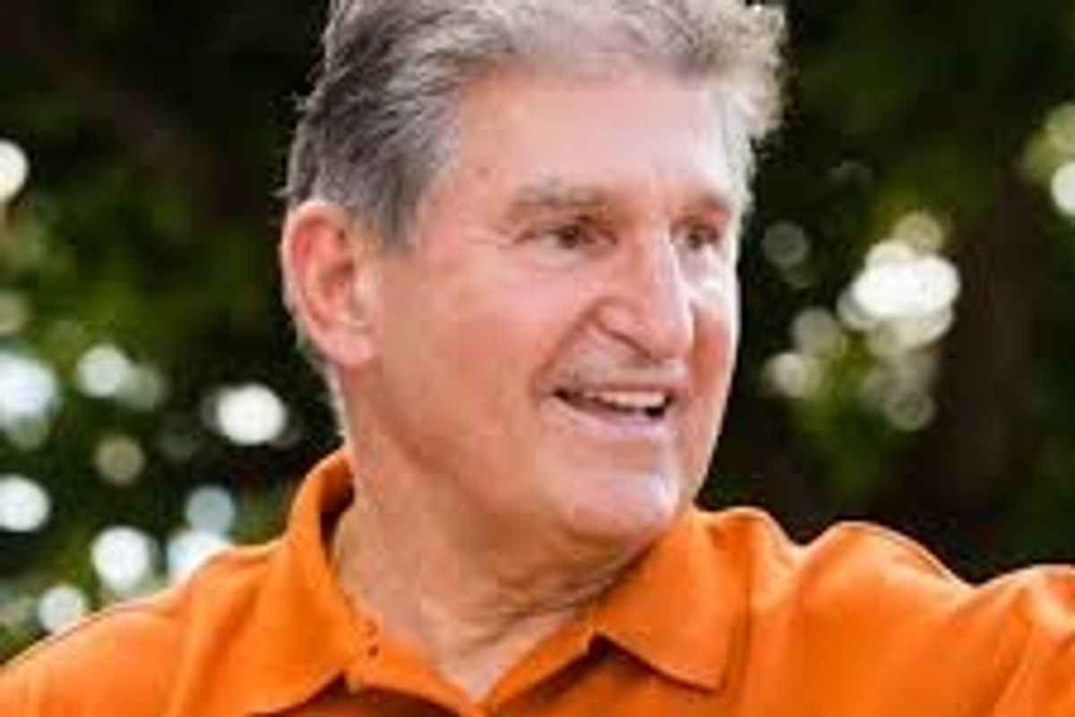 Hello! I'm Joe Manchin And I'm Once Again Screwing Everyone For No Reason!
