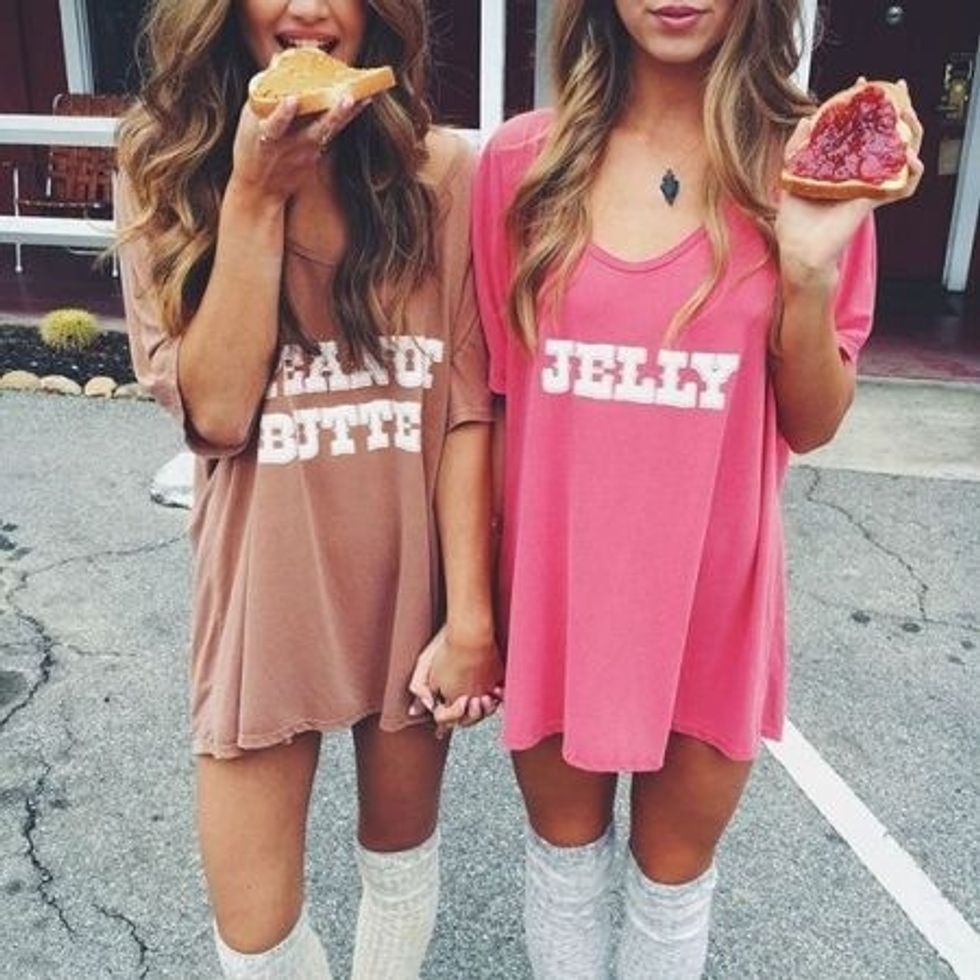 15 Quirky Halloween Costumes For Your College Friend Group, Give The People What They Want