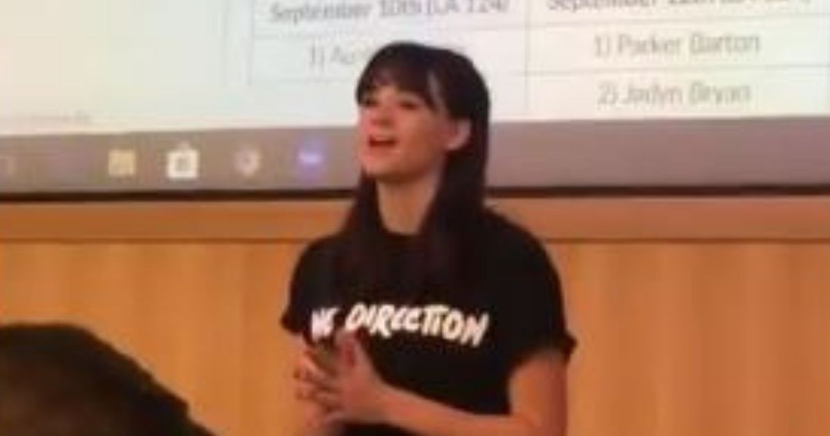 Superfan Gives Empowering Speech About Favorite Band One Direction In College Class And It's Going Viral