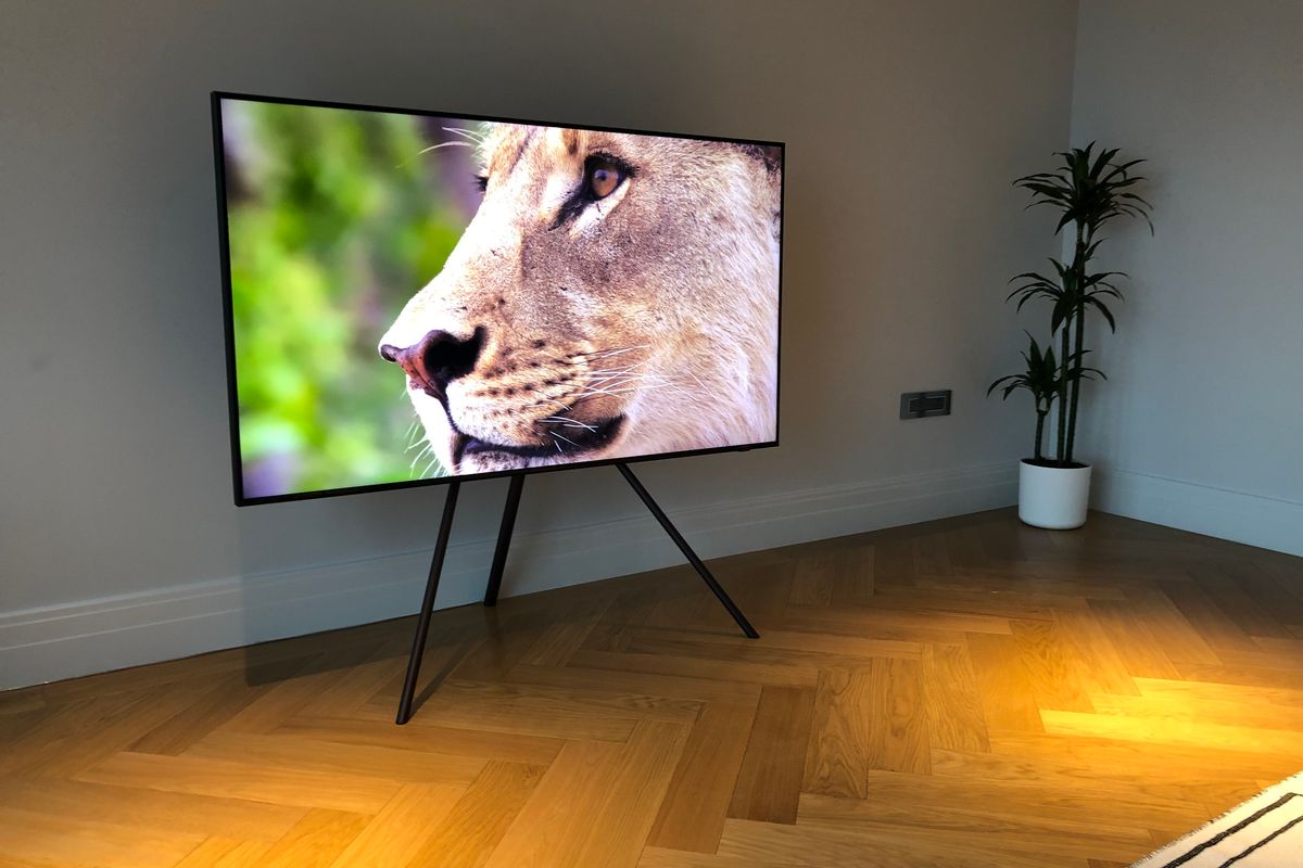 Samsung Q900R hands-on: Does anyone really need an 8K TV?