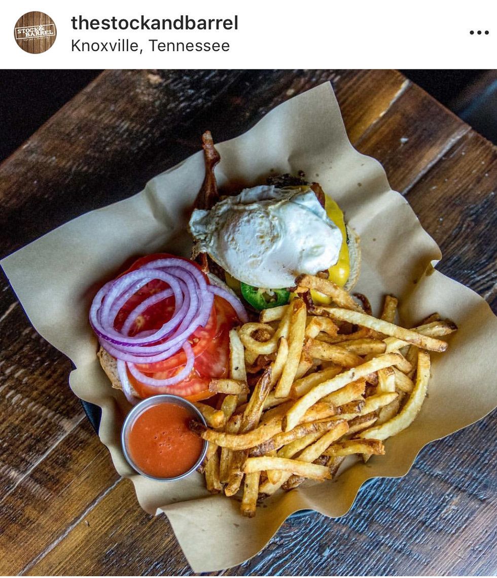 10 Knoxville Restaurants That Are A Solid 10/Tenn. For Any Occasion