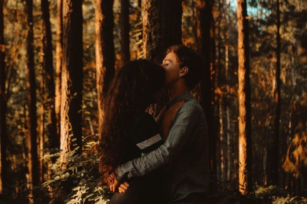 6 Things Couples Should Try To Do In Autumn
